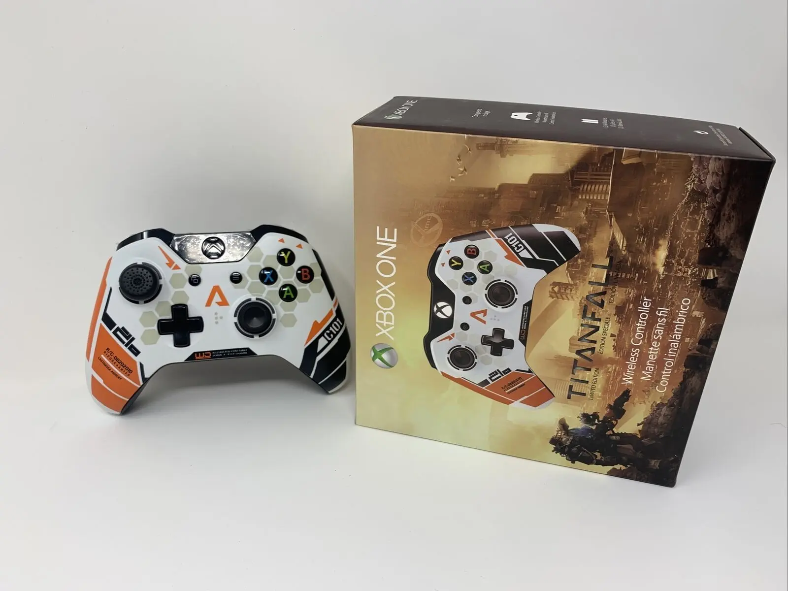 Titanfall Limited Edition Xbox One Wireless Controller: A Must-Have for Gamers